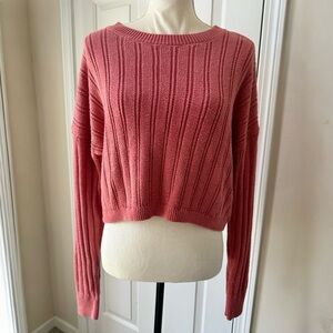 🌸 Stylish Aeropostale Sweater - Size Large 🌸